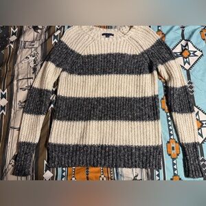 American Eagle Outfitters Gray and Cream Striped Crewneck Sweater